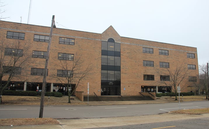 Pictures of Office property located at 400 W Monroe St, Springfield, IL 62704 for lease - image #1