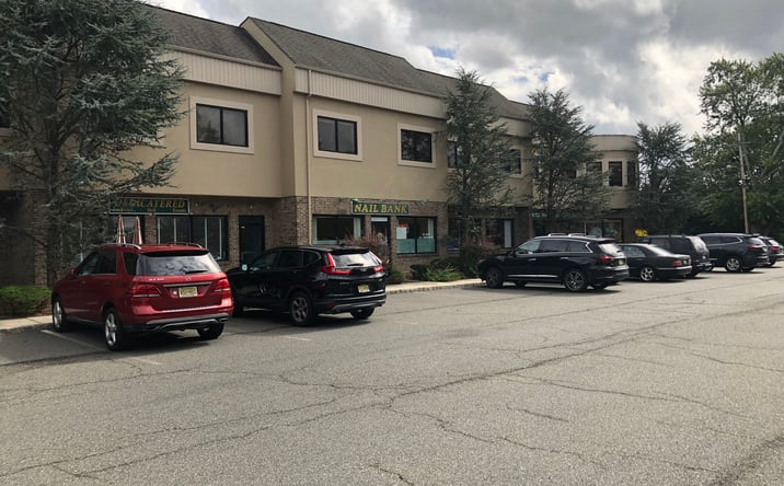 Pictures of Retail, Restaurant property located at 48 Stiles Lane, Montville, NJ 07058 for lease - image #1