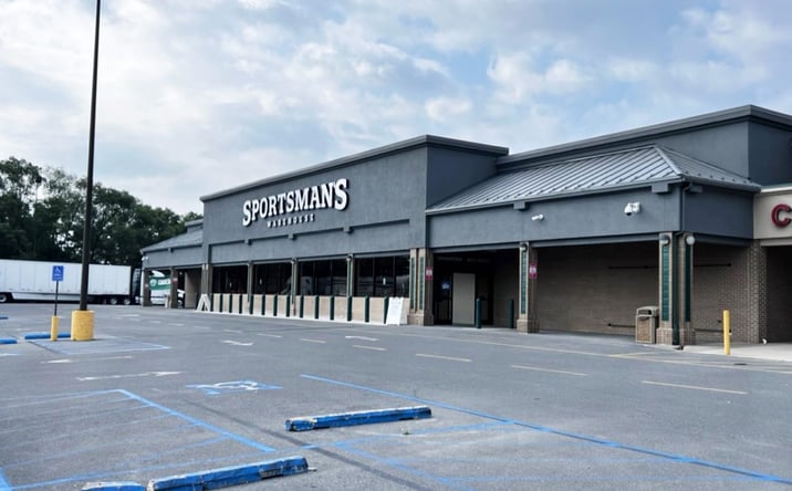 Pictures of Retail, Restaurant property located at 130-190 Delco Plaza, Winchester, VA 22602 for lease - image #1