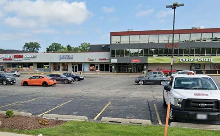 Pictures of Retail property located at 3600 E State St, Rockford, IL 61108 for lease - image #1