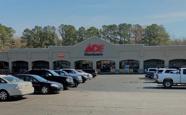 Pictures of Retail property located at 107 Jacobs Hwy, Clinton, SC 29325 for lease - image #1