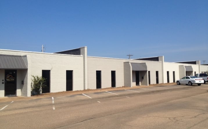 Pictures of Office, Industrial property located at Fairmont Plaza, Pearl, MS 39208 for lease - image #1