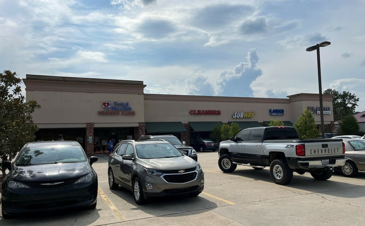 Pictures of Retail property located at 73015 LA-25, Covington, LA 70435 for lease - image #1