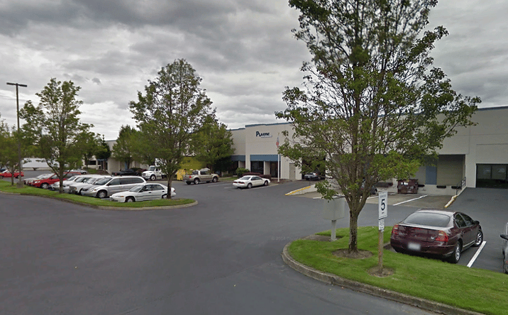 Pictures of Industrial property located at 12801-13151 NE Airport Way, Portland, OR 97230 for lease - image #1