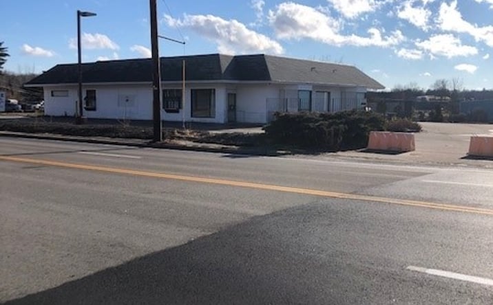 Pictures of Land, Restaurant, Special Purpose property located at 1350 Hartford Ave, Johnston, RI 02919 for lease - image #1