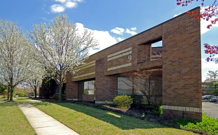 Pictures of Office property located at 9 Eves Drive, Marlton, NJ 08053 for lease - image #1