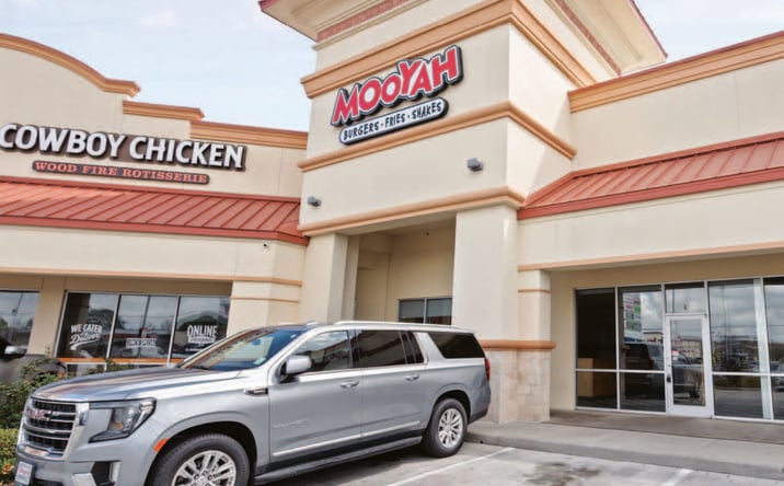 Pictures of Retail property located at 6555 Siegen Ln, Baton Rouge, LA 70809 for lease - image #1