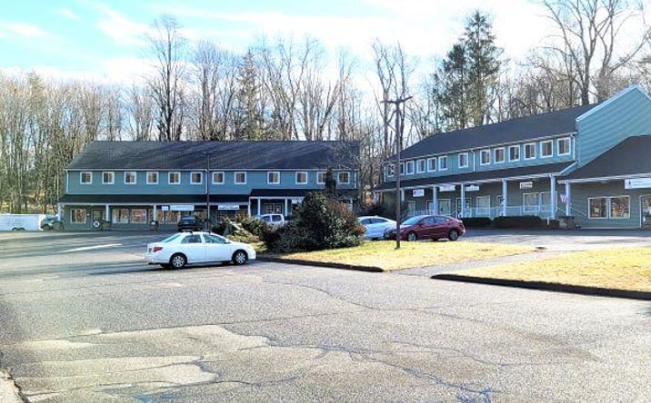 Pictures of Office property located at 1255 Middlebury Rd, Middlebury, CT 06762 for lease - image #1