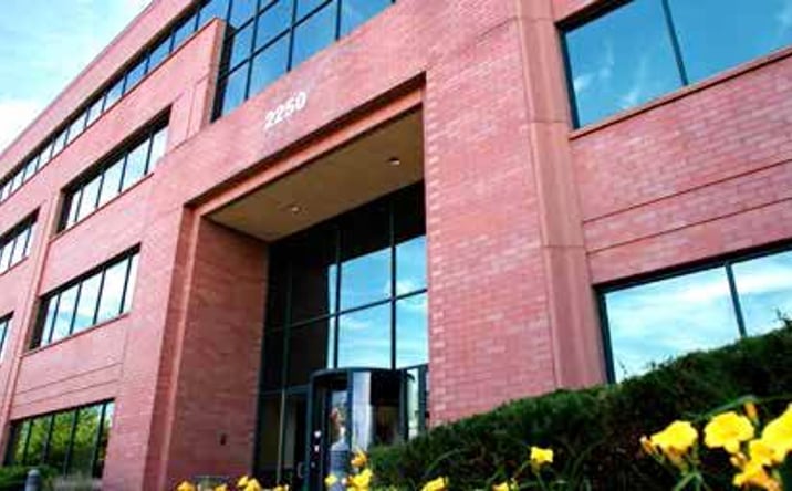Pictures of Office property located at 2250 Point Blvd, Elgin, IL 60123 for lease - image #1
