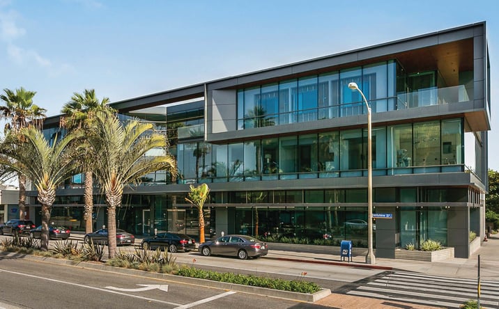 Pictures of Office property located at 900 Wilshire Blvd, Santa Monica, CA 90401 for lease - image #1