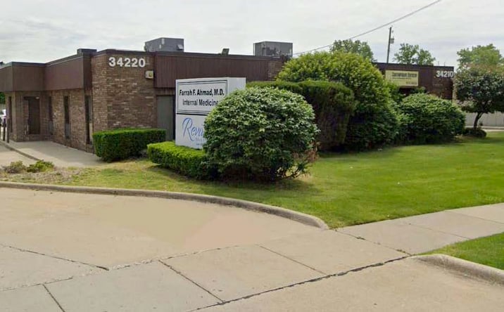 Pictures of Office property located at 34210 Ryan Rd, Sterling Heights, MI 48310 for lease - image #1