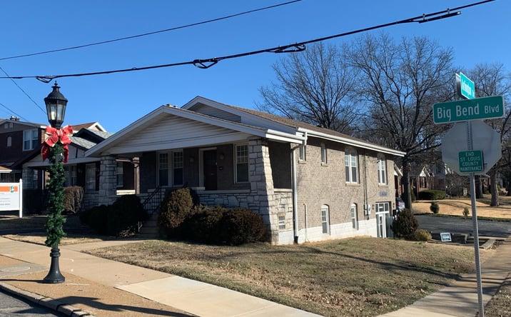 Pictures of Office property located at 1530 S Big Bend Blvd, Richmond Heights, MO 63117 for lease - image #1