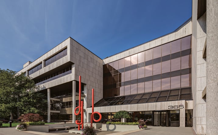 Pictures of Office property located at 365 W Passaic St, Rochelle Park, NJ 07662 for lease - image #1