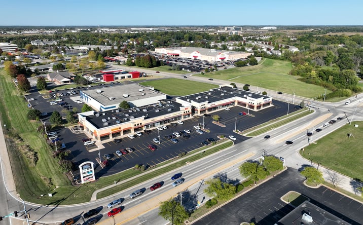 Pictures of Retail property located at 3001 N Perryville Rd, Rockford, IL 61114 for lease - image #1