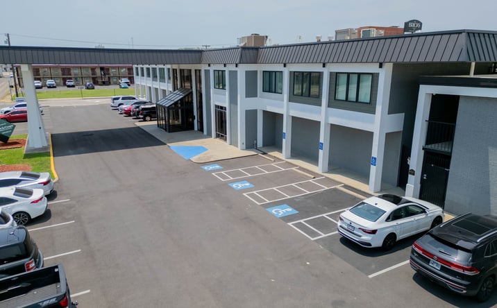 Pictures of Restaurant, Special Purpose property located at 101 N 11th St, Fort Smith, AR 72901 for lease - image #1