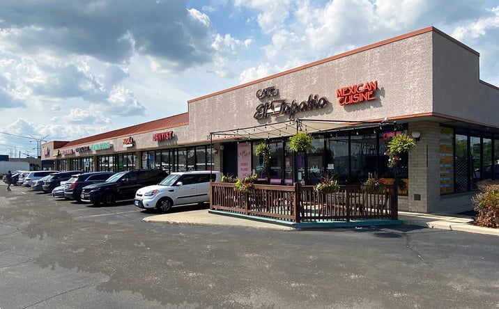 Pictures of Retail property located at 9705 N Milwaukee Ave, Glenview, IL 60025 for lease - image #1