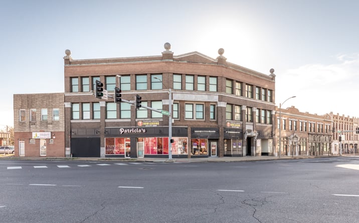 Pictures of Retail property located at 3546 S Grand Blvd, St. Louis, MO 63118 for lease - image #1