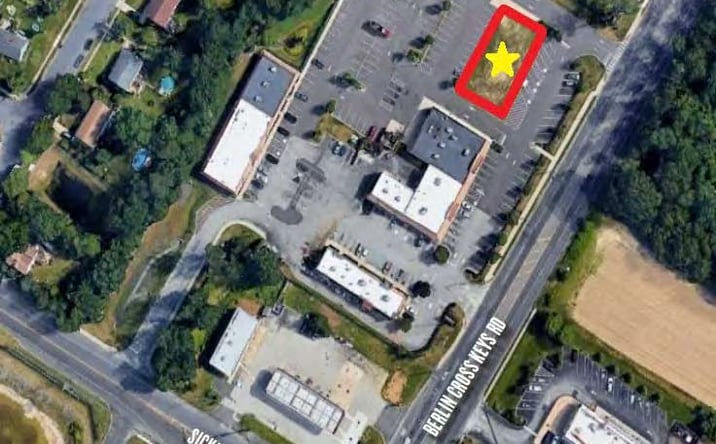 Pictures of Land property located at 583 Berlin - Cross Keys Rd, Gloucester Township, NJ 08081 for lease - image #1