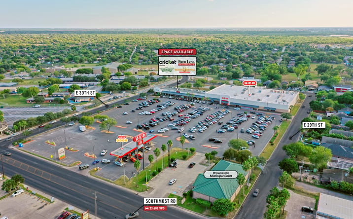 Pictures of Retail property located at 2950 Southmost Blvd, Brownsville, TX 78521 for lease - image #1