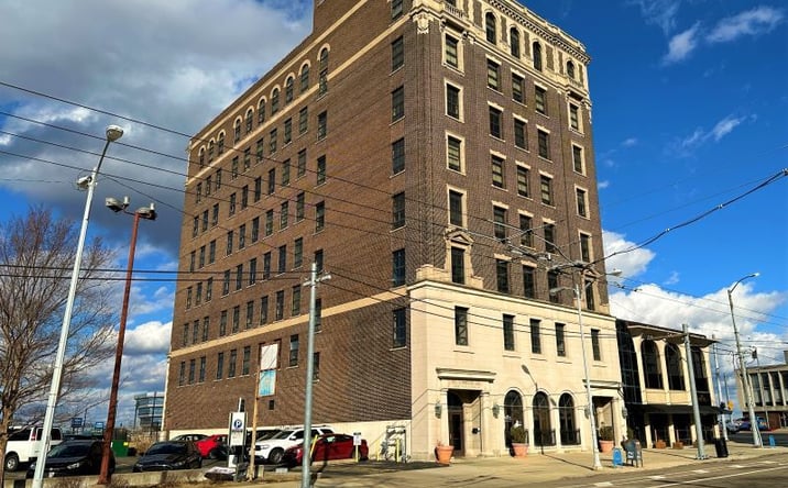Pictures of Office property located at 11 W Monument Ave, Dayton, OH 45402 for lease - image #1
