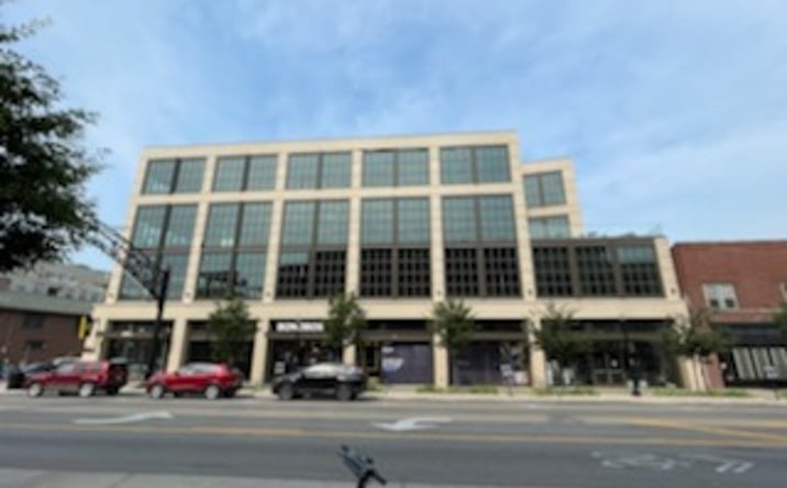 Pictures of Retail property located at 875 N High St, Columbus, OH 43215 for lease - image #1