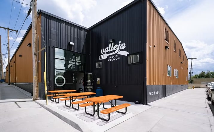 Pictures of Retail, Restaurant property located at 810 Vallejo St, Denver, CO 80204 for lease - image #1