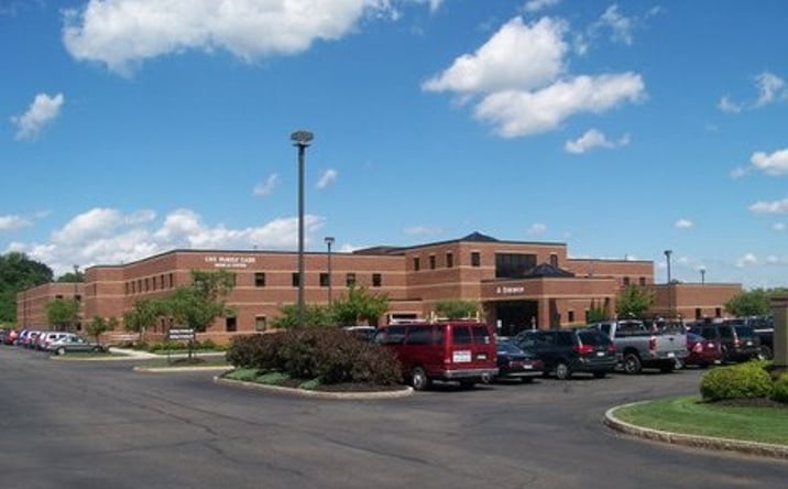 Pictures of Office property located at 4939 Brittonfield Pkwy, East Syracuse, NY 13057 for lease - image #1