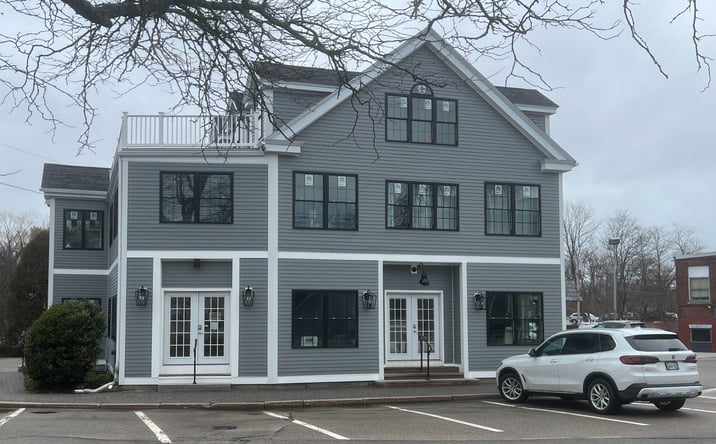 Pictures of Retail, Office, Industrial property located at 226 York St, York, ME 03909 for lease - image #1