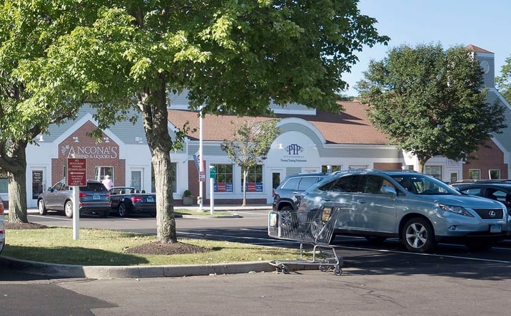 Pictures of Retail property located at 5 River Rd, Wilton, CT 06897 for lease - image #1