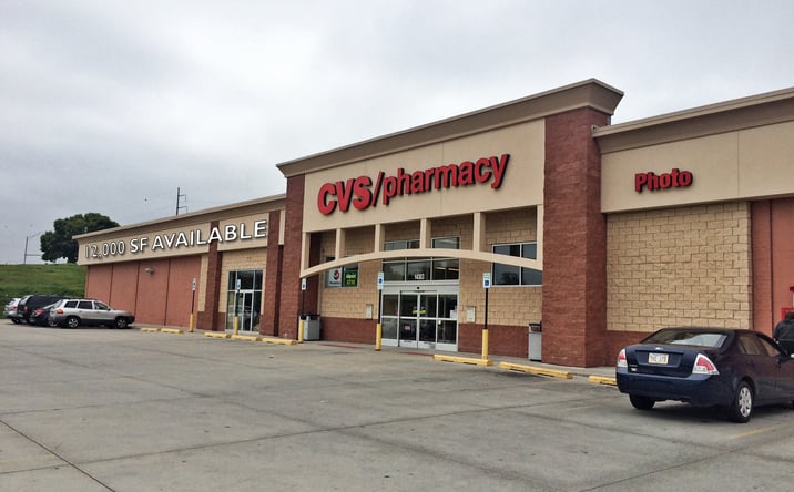 Pictures of Retail, Industrial property located at 14303 U St, Omaha, NE 68137 for lease - image #1
