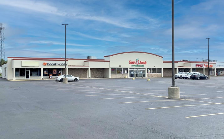 Pictures of Retail property located at 880 W. Sherman Blvd, Muskegon, MI 49441 for lease - image #1