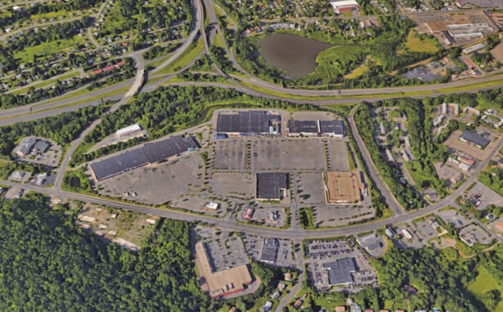 Pictures of Retail property located at 290 New Britain Ave, Plainville, CT 06062 for lease - image #1