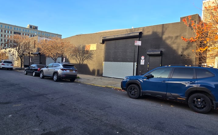 Pictures of Industrial property located at 121 30th St, Brooklyn, NY 11232 for lease - image #1