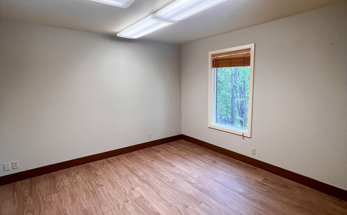 Pictures of Office property located at 354 NE Norton Ave, Bend, OR 97701 for lease - image #1