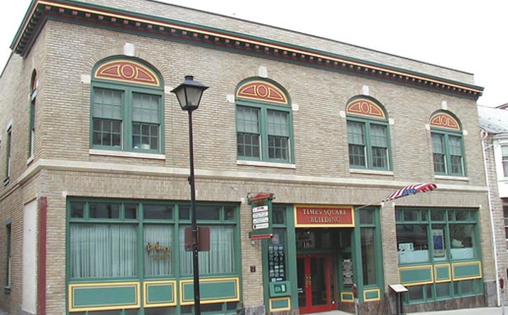 Pictures of Retail, Office, Special Purpose property located at 18 Carlisle St, Gettysburg, PA 17325 for lease - image #1