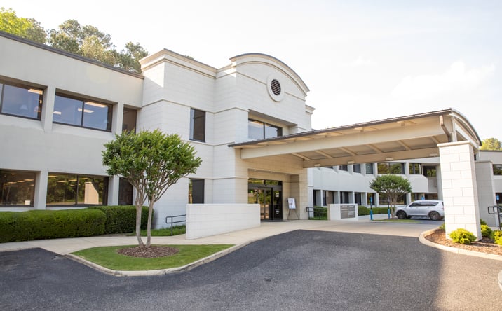 Pictures of Office property located at 200 Montgomery Hwy, Vestavia Hills, AL 35216 for lease - image #1