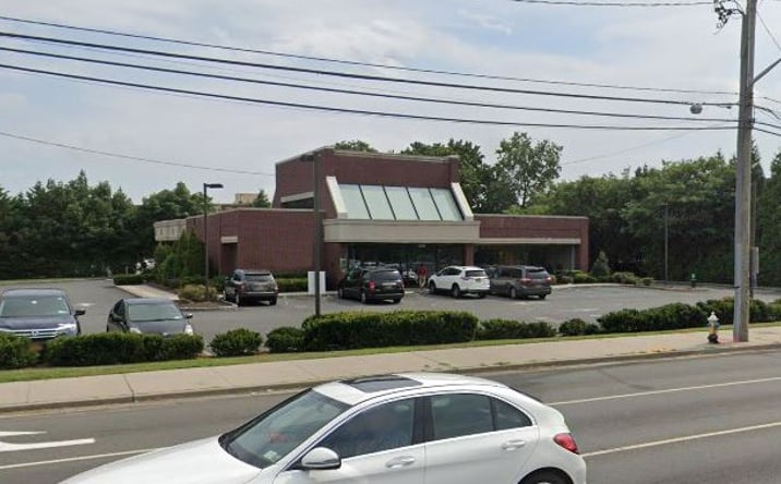 Pictures of Retail property located at 1600 Hempstead Turnpike, East Meadow, NY 11554 for lease - image #1