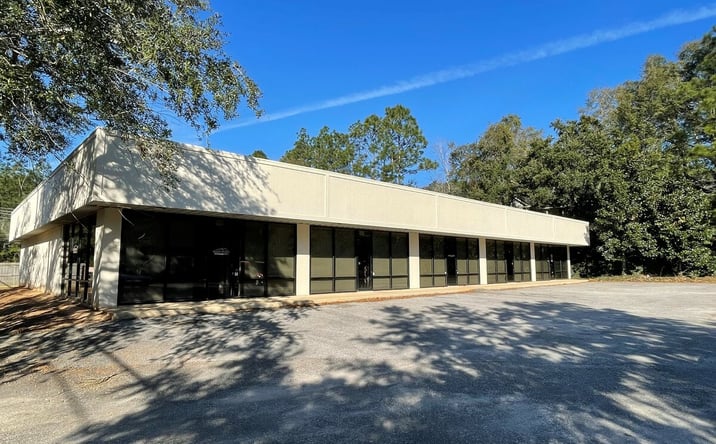 Pictures of Retail, Office property located at 6414 Hillcrest Park Ct, Mobile, AL 36695 for lease - image #1