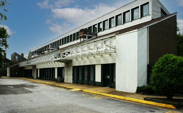 Pictures of Retail, Office property located at 400 W Olney Rd, Norfolk, VA 23507 for lease - image #1