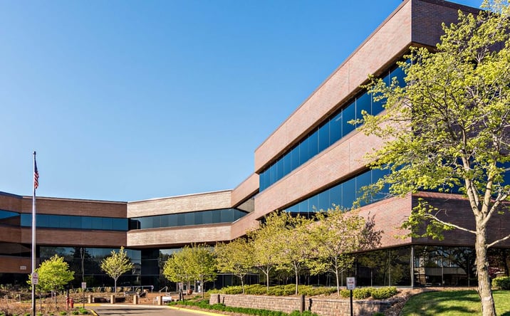 Pictures of Office property located at 7500 Olson Memorial Hwy, Golden Valley, MN 55427 for lease - image #1