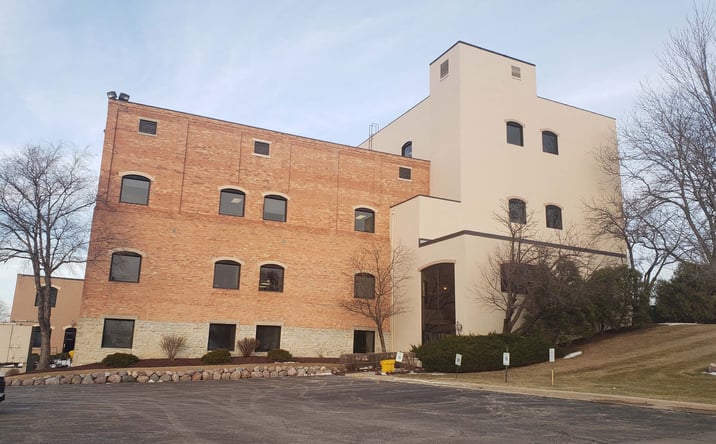 Pictures of Office property located at 2200 Riverside Dr, Green Bay, WI 54301 for lease - image #1