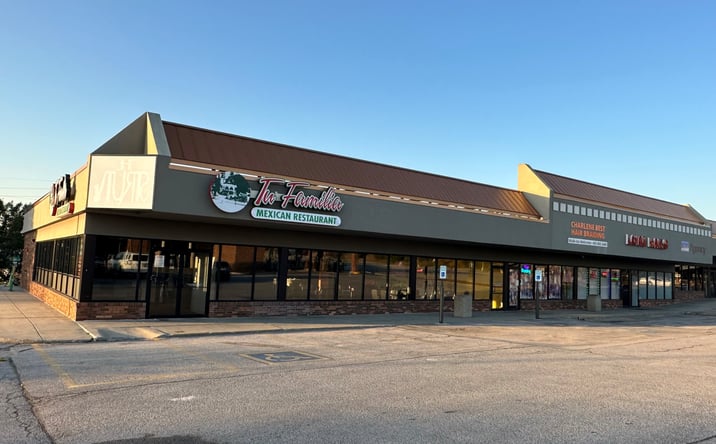 Pictures of Retail property located at 5402 N 90th St, Omaha, NE 68134 for lease - image #1