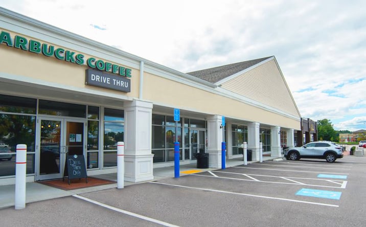 Pictures of Retail property located at 400 Putnam Pike, Smithfield, RI 02917 for lease - image #1