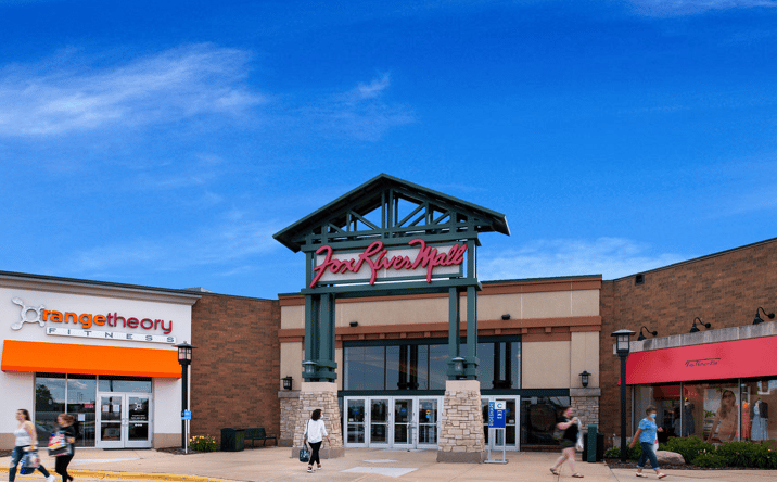 Pictures of Retail property located at 4301 W Wisconsin Ave, Appleton, WI 54913 for lease - image #1