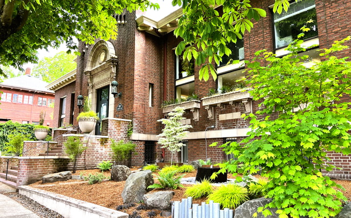 Pictures of Office property located at 1110 SE Alder St, Portland, OR 97214 for lease - image #1