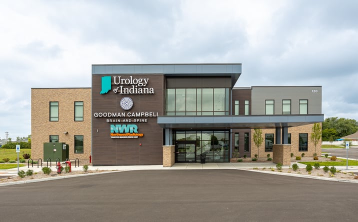 Pictures of Office property located at 120 Avon Marketplace, Avon, IN 46123 for lease - image #1