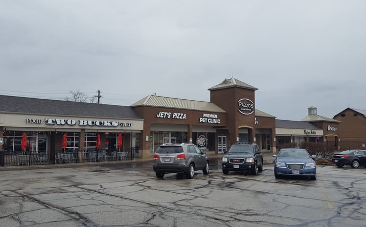 Pictures of Retail, Restaurant property located at 7880 Broadview Rd, Parma, OH 44134 for lease - image #1