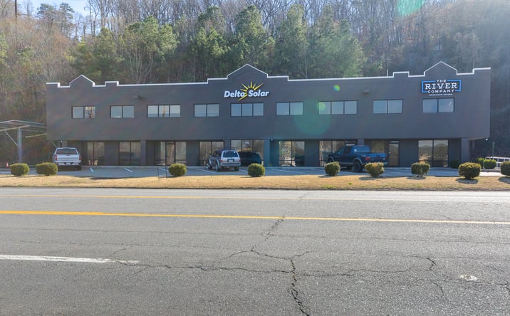 Pictures of Office property located at 2725 Cantrell Rd, Little Rock, AR 72202 for lease - image #1