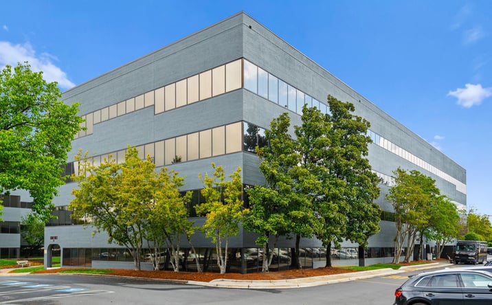 Pictures of Office property located at 11111 & 11121 Carmel Commons Blvd, Charlotte, NC 28226 for lease - image #1