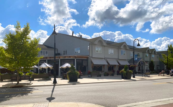 Pictures of Office property located at 2251 Front St, Cuyahoga Falls, OH 44221 for lease - image #1